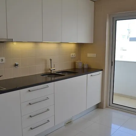 Apartamento Oriente | 9, Lisbon Deluxe Apartment *