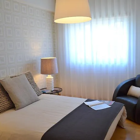 Apartamento Oriente | 9, Lisbon Deluxe Apartment *