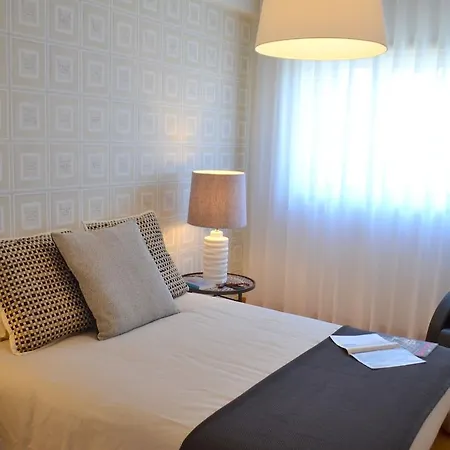Oriente | 9, Lisbon Deluxe Apartment Apartamento *